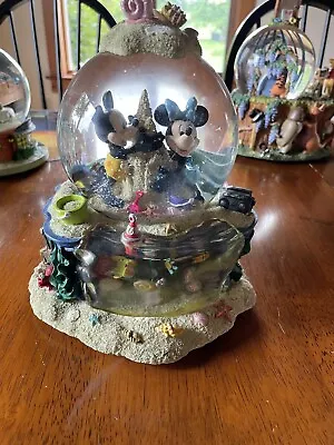 Disney Mickey And Minnie By The Beautiful Sea Musical Snowglobe RARE VERY CLEAR • $99