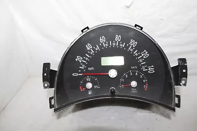 Speedometer Instrument Cluster  01 VW Beetle Dash Panel Gauges 306878 Miles • $124.02