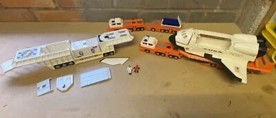 £19 • Buy Hot Wheels Mega-Rig Space Shuttle Transporter Set Mattel 1997 See Description