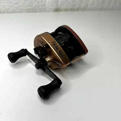 Quantum 441  Pitchin’ Bait Casting Fishing Reel RH Pro Pitch Cast Control Japan • $39.99