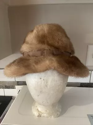 VINTAGE WOMENS Fabiani FUR MINK FUR HAT W/ BRIM Evans Chicago • $32.99