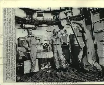 1972 Press Photo Skylab Astronauts Conrad Weitz & Kerwin Inside Mockup Station • $23.90