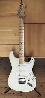 Vintage Fender Stratocaster Model 2 Factory Kahler Trem White Japan 1987 Rare • £799