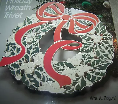 Vintage Wm A Rogers Christmas Wreath Trivet Wall Décor Silver Plate Enamel Box • $15.65