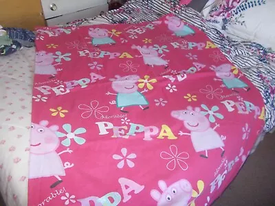 Toddler Bed Size Duvet Cover --Peppa Pig Design • £1.75
