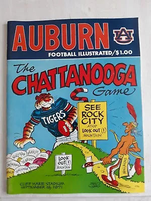 1971 Auburn Football Illustrated  Auburn VS.  Chattanooga Program. Phil Neel Art • $34.99