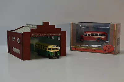 Hornby Skaledale And District Bus Depot R8766 PLUS 2 Buses AS NEW Bachmann Dapol • $100