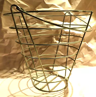 Golf Ball Gathering Handled Handle Basket 7” Tall Metal Wire Chicken Egg Basket • $6.50