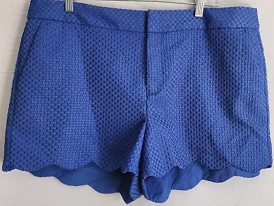 ELLE Womens Pattern Shorts Size 16 Beautiful Blue • $19