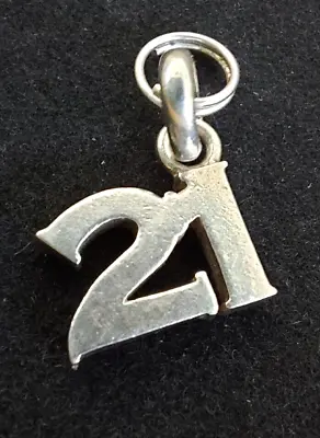 Links Of London ( LL ) 21 St Silver Sterling 925 Charm - Signed - 0.5  - 1  • £25.20