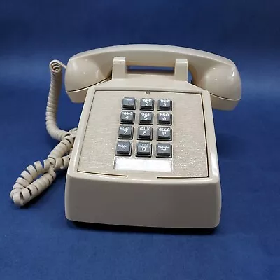 Vintage 80's ITT Push Button Table Top Desk Telephone Beige Cream Phone • $39.99