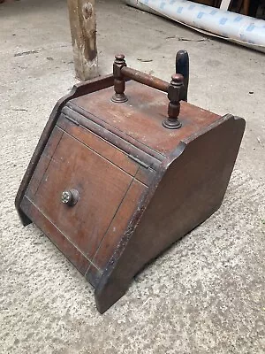 Vintage Brown Wooden Coal Scuttle Box With Handle & Shovel • £59.99