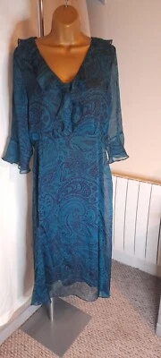 £69.99 • Buy BRORA 100% Pure Silk Green Ruffle Neckline Dress With Blue Floral Pattern UK 12