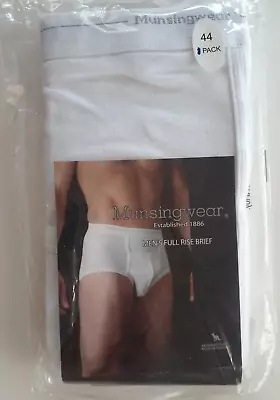 Munsingwear Men's Full Rise Briefs 1 Pair Size 44 Kangaroo Pouch NOS • $14.95