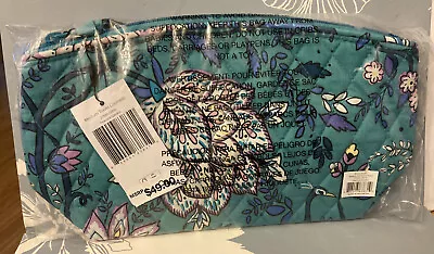 NWT $49 Vera Bradley Medium Travel Cosmetic Bag Peacock Garden • $20