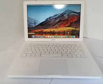 Apple White MacBook 2.26Ghz 6GB 320GB 13.3  Unibody Laptop  A1342 2009 • £169.95