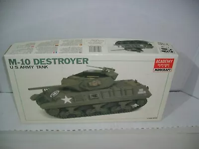 ACADEMY WWII M-10 U.S. Tank Destroyer Gun Motor Carriage Model Kit NEW • $34.88