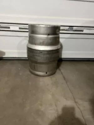 1/2 Barrel Beer Kegs 15.5 Gallon -     READ THE DESCRIPTION ABOUT SHIPPING!!!! • $76