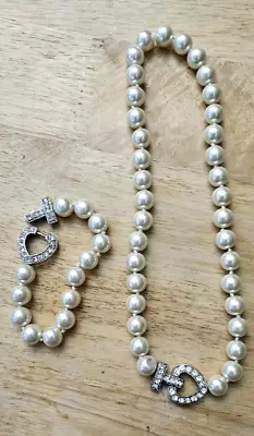 Vintage Glass Faux Pearl Necklace And Bracelet   18  • $6