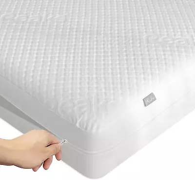 Queen Size Bamboo Mattress Protector With Zipper - 100% Waterproof Zippered Matt • £98.59