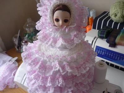 £8.95 • Buy Beautiful Toilet Roll Doll White With 1  White/pink Embellishment Gathered Lace