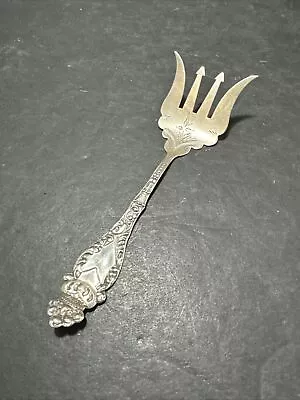 Baker Manchester Sterling Silver Sardine Fork 15g Scrap Or Keep 5” Long • $3.25