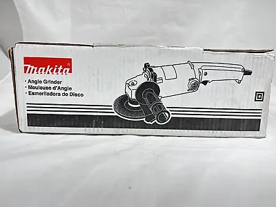 Makita 9005B - 5  120V 9A Corded Angle Grinder -New • $200