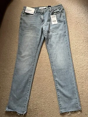 £10 • Buy Next Relaxed Skinny Petite Jeans Size 10