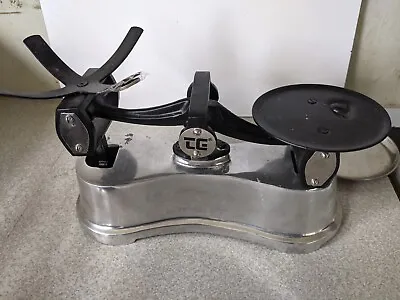 2 X VINTAGE / RETRO WEIGHING KITCHEN SCALES T & G  SALTER NO 56 • £17.50