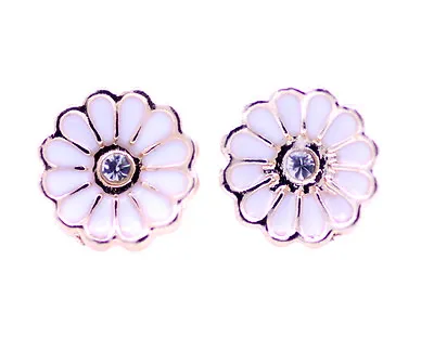 Pretty 0.9cm Enamel Daisy Flower Stud Earrings 50s 60s Retro Multiple Choices • £2.99