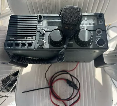 ICOM IC-M700 Marine Radio HF Radio With AT-140 Automatic Tuner (525-SD1) • $700