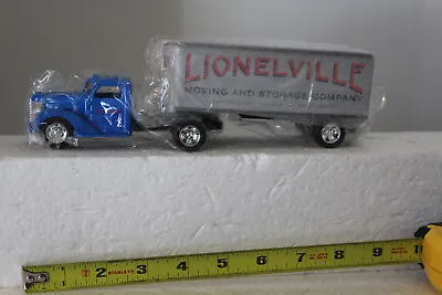 Eastwood Lionelville 1948 Diamond T Cab W/trailer • $34.95