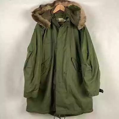 Vintage US Army M-65 Cold Weather Fishtail Parka Jacket W/Liner M-51 Hood Size L • $299
