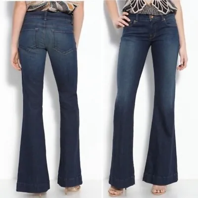 J Brand Love Story Flare Jeans In Storm Wash Size 26 • $28