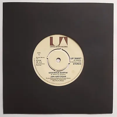 JAN AND DEAN : Sidewalk Surfin' / Gonna Hustle You - United Artists 1975 UK 7  • £2.99