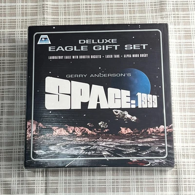 $349.90 • Buy Space 1999 Deluxe Eagle Gift Set Moon Base Enterprise Product Aoshima In Stock