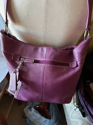 ST JOHN'S BAY Women's Dark Cherry Red Pebble Leather Shoulder Bag With Pocket • $19.99