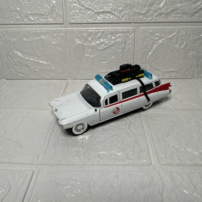 £12.99 • Buy Jada Cadillac Ambullance Ecto-1 Ghostbusters Movie 1/32 Diecast Model Car 99748