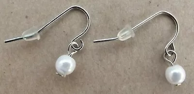 Pearlised White Seed Ball Bead Silver Tone Fastening Drop Earrings Pierced • £5.50