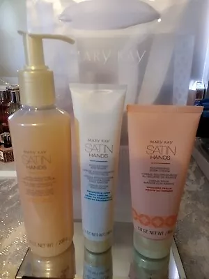 New Mary Kay Satin Hands Pampering Set Orchard Peach Limited Edition Set  • $28