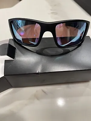 New Oakley Sunglasses FUEL CELL OO9096-D8 BLACK/PRIZM POLARIZED 9096 • $110