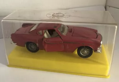 Dinky 116 Volvo P1800S Red Version. • £10