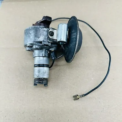 Ignition Distributor VW JUR 4 0231137021 Genuine Bosch / 113 905 205 M      GC • $54.99