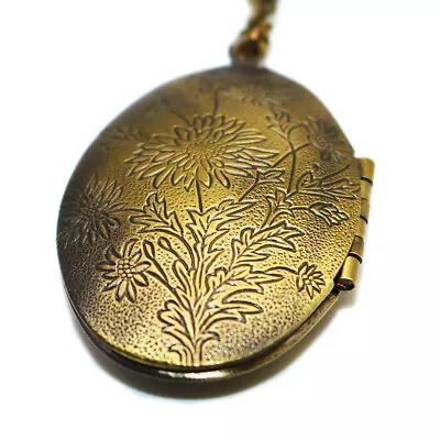 Memorial Necklace Floral Locket Vintage Locket Necklace Photo Gift Necklace • £6.59