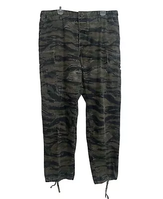 Men’s Size Large Vintage Propper Tiger Stripe Camo Pants Jungle Vietnam 90’s  • $49