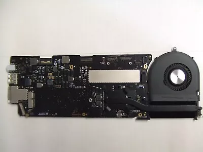 APPLE MACBOOK PRO RETINA A1502 13  EARLY 2015 2.7 GHz 8GB LOGIC BOARD 820-4924-A • £47