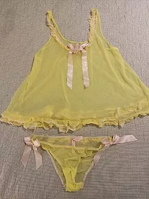 Victoria Secret Lingerie Babydoll Yellow Ruffled Lace Trim Flyaway Sz Large • $18