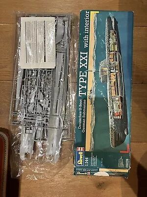 Revell Model Kit Type XXI German U Boat 05078 1:144  • £16