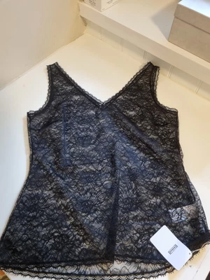 £46.50 • Buy Wolford Black Stretch Lace SleevelessTop Size UK 12 EU40 BNWT New With Tags