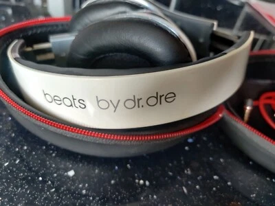 £10 • Buy Beats By Dr. Dre Studio Headband Headphones White